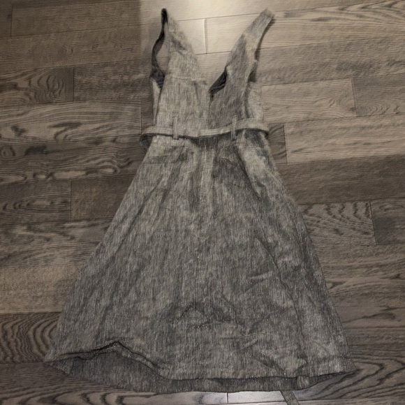 Miss Selfridge 80’s style Grey Linen belted mini dress Sz 10 - Picture 6 of 12